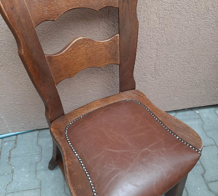 Barna szék